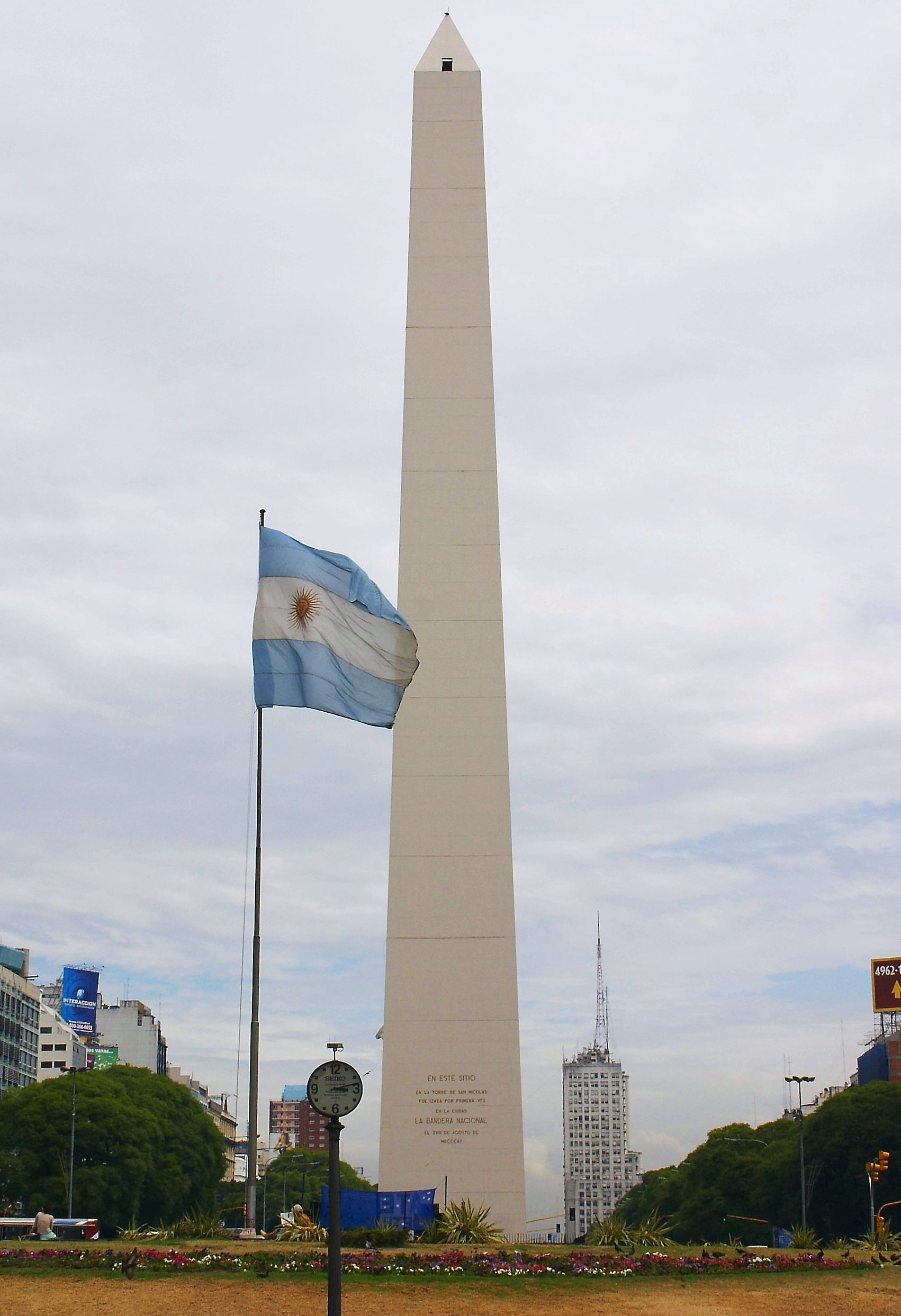 Cómo comunicarse con el consulado italiano en Buenos Aires