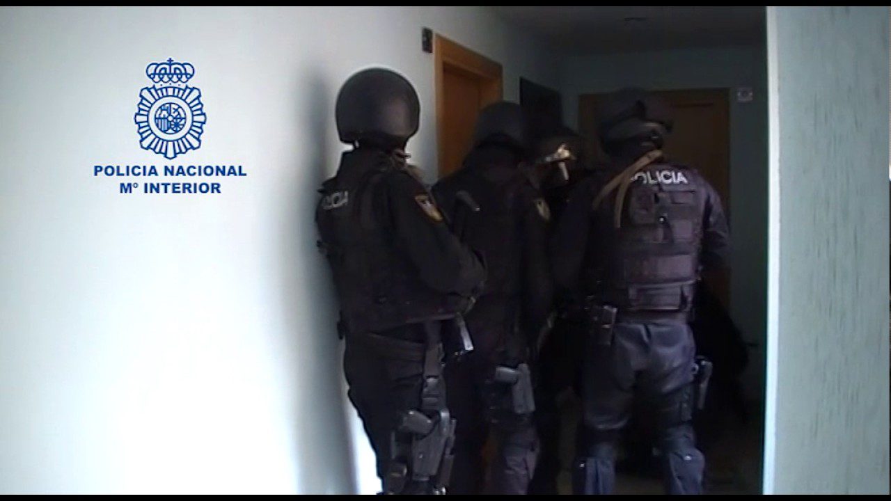 policía nacional montcada i reixac