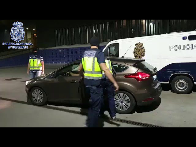 policia nacional santa coloma de gramenet